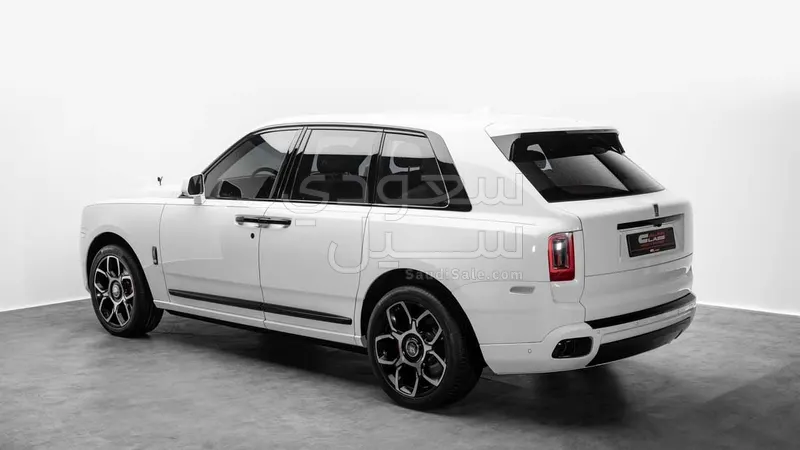 2020 رولز رويس كولينان بلاك بادج