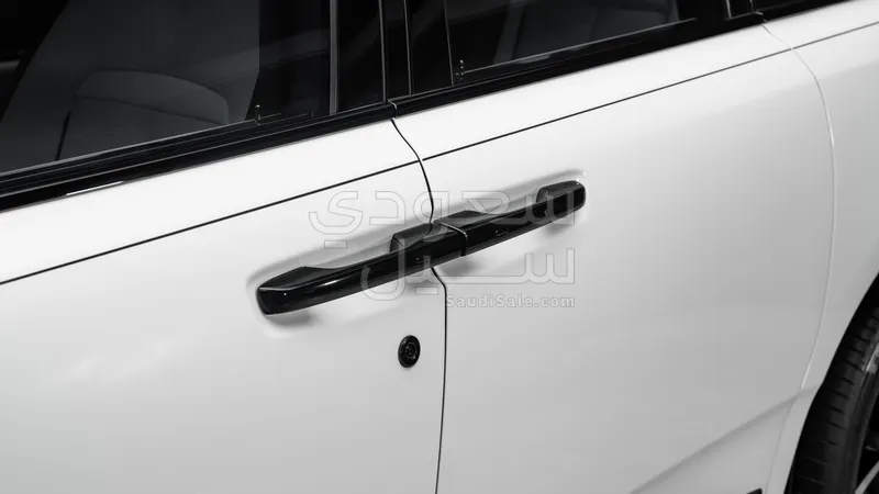 2020 رولز رويس كولينان بلاك بادج