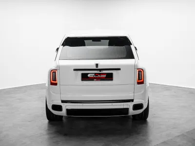 2020 رولز رويس كولينان بلاك بادج