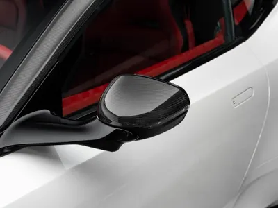 2024 استون مارتن دي بي 12