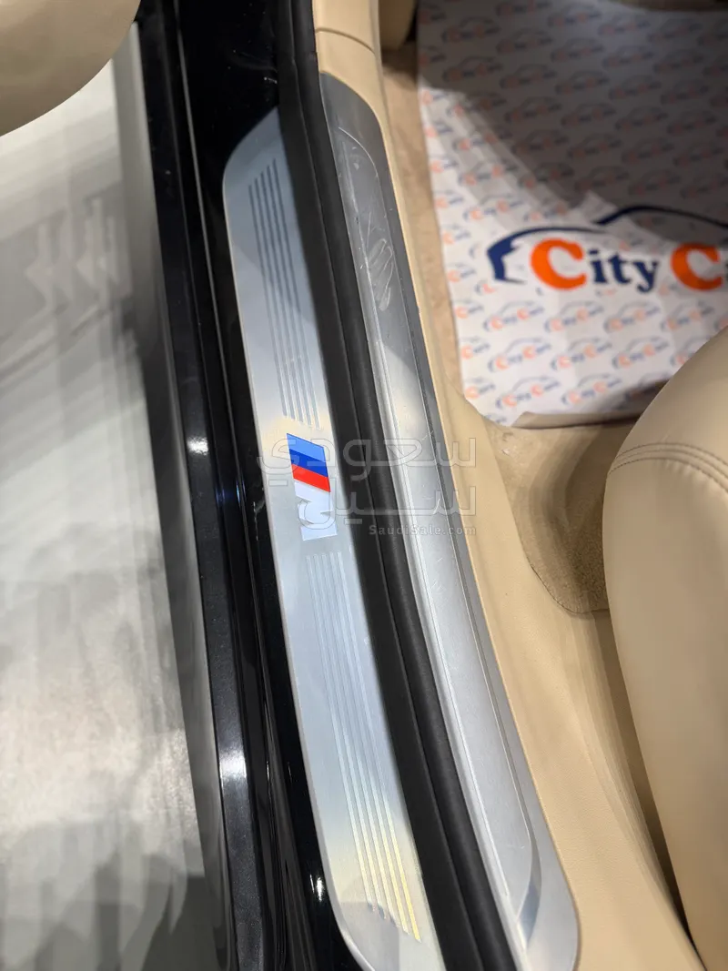 2016 بي ام دبليو الفئة السابعة 750 إل أي