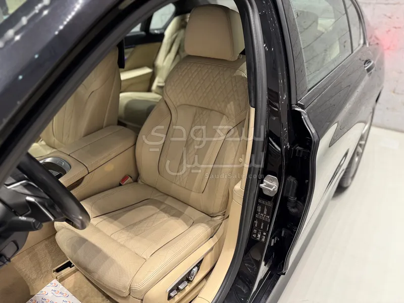 2016 بي ام دبليو الفئة السابعة 750 إل أي