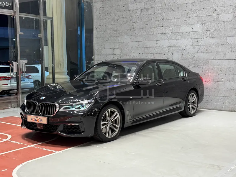 2016 بي ام دبليو الفئة السابعة 750 إل أي