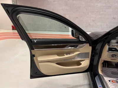 2016 بي ام دبليو الفئة السابعة 750 إل أي