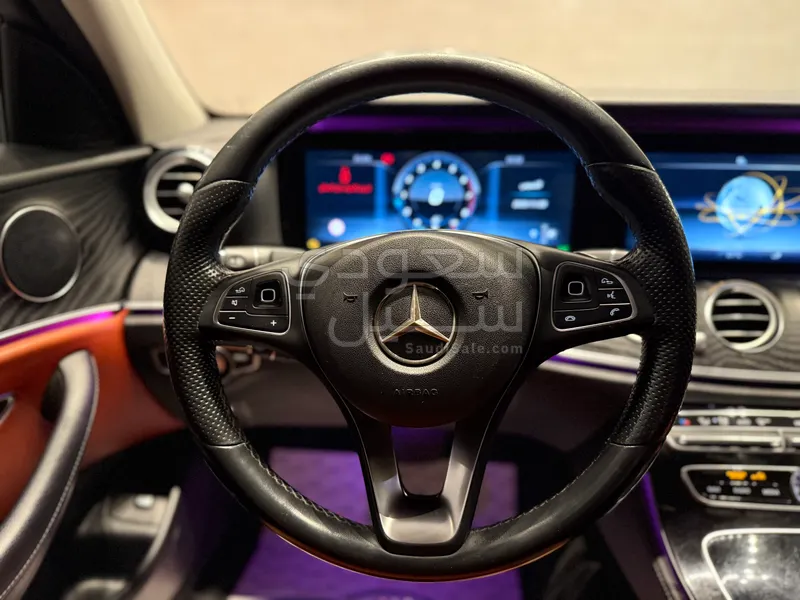 2017 مرسيدس - بنز إي 63 أي إم جي