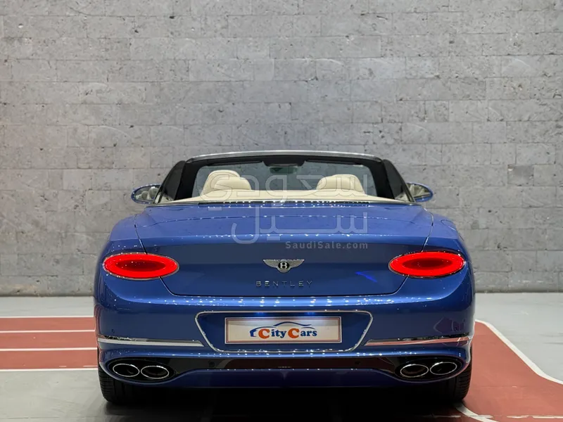 2021 بنتلي كونتيننتل جي تي