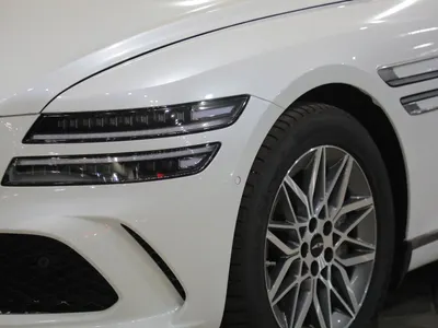 2026 جينيسيس جي 80