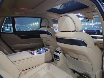 2025 جينيسيس جي 90