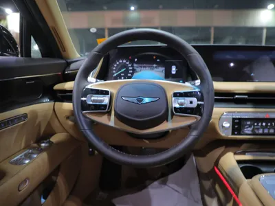 2025 جينيسيس جي 90