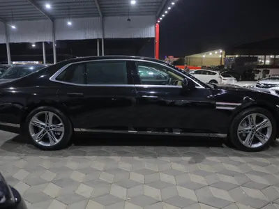 2025 جينيسيس جي 90