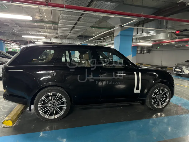 2022 لاند روفر رينج روفر اوتوبيوغرافي