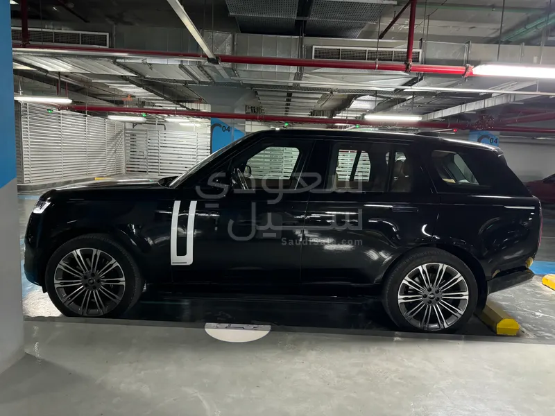 2022 لاند روفر رينج روفر اوتوبيوغرافي