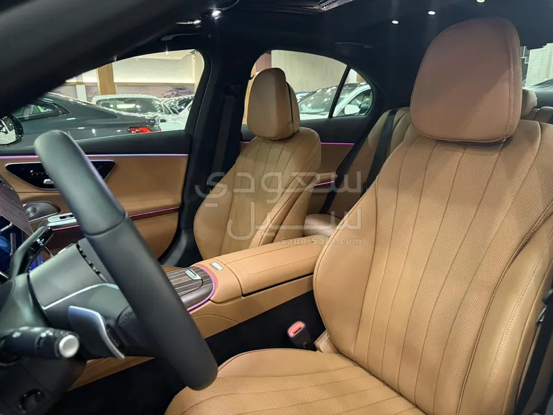 2024 مرسيدس - بنز إي 300 أي إم جي