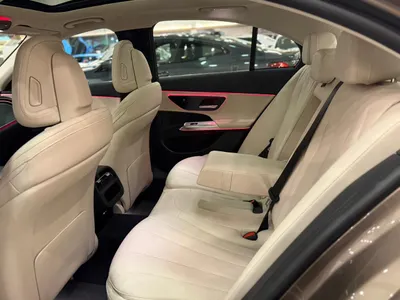 2024 مرسيدس - بنز إي 200