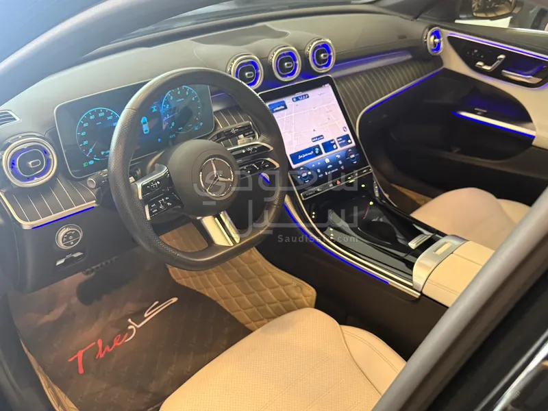 2025 مرسيدس - بنز سي 200 أي إم جي