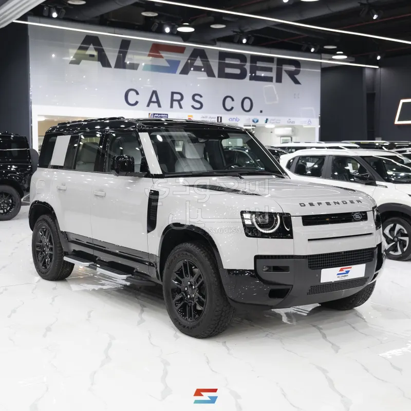 2026 لاند روفر ديفيندر اس اي