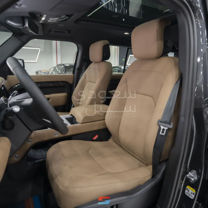 2026 لاند روفر ديفيندر اكس داينمك