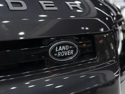 2026 لاند روفر ديفيندر اكس داينمك