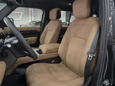 2026 لاند روفر ديفيندر 110