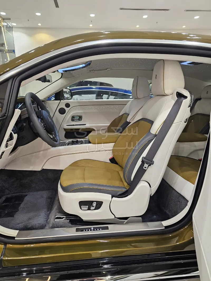 2024 رولز رويس سبيكتر