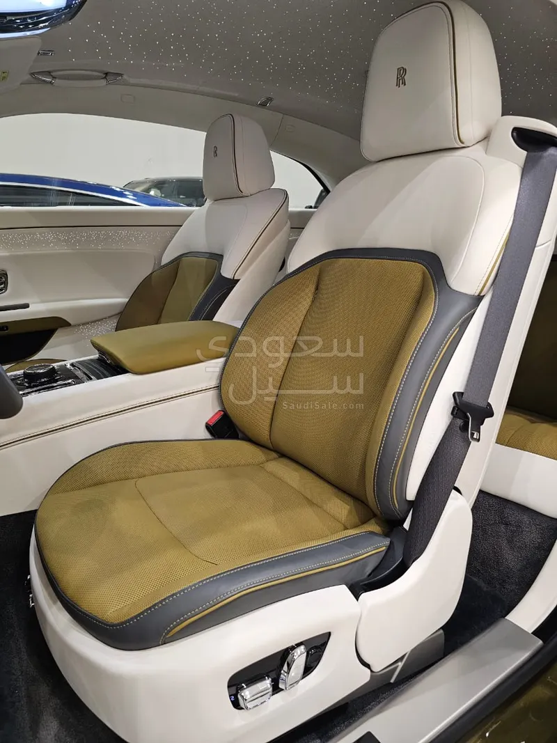 2024 رولز رويس سبيكتر