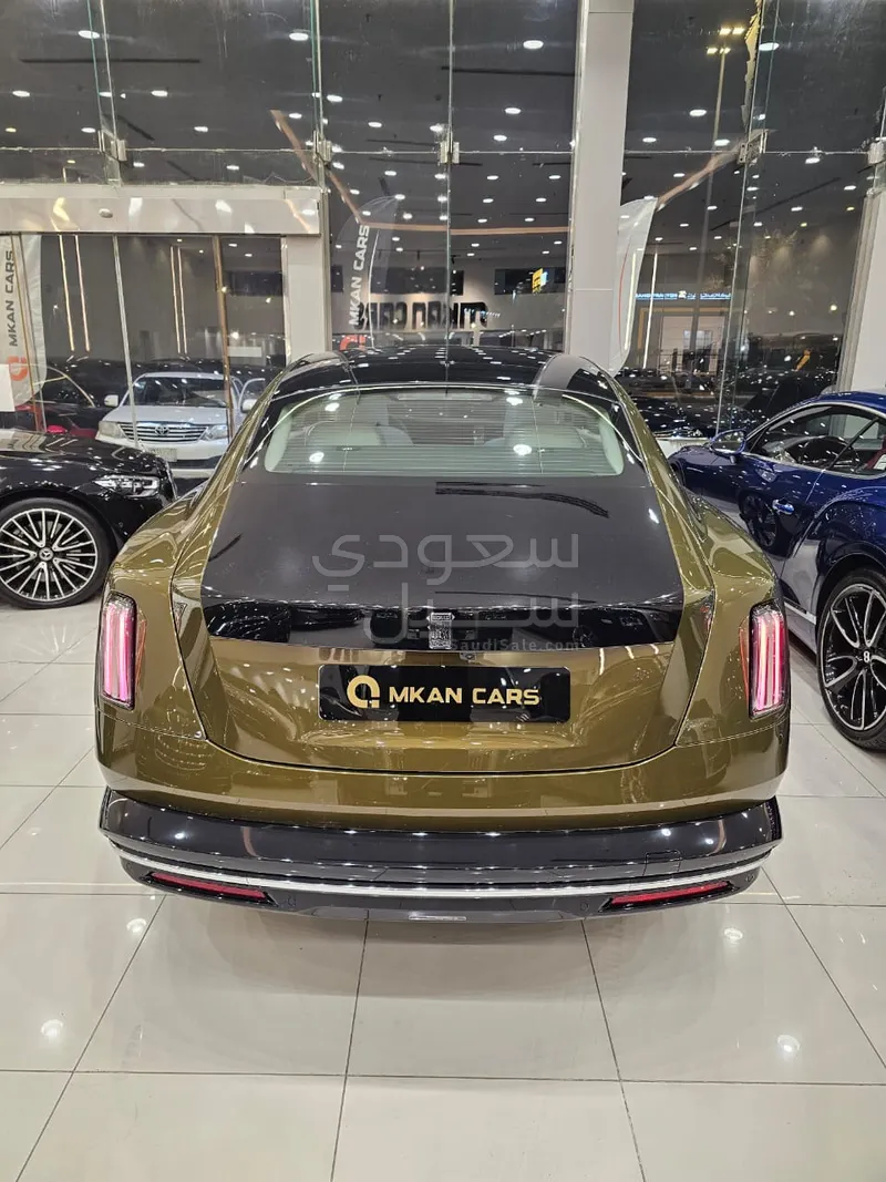 2024 رولز رويس سبيكتر
