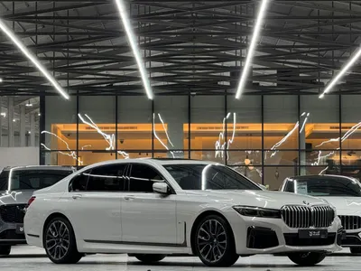 2021 بي ام دبليو الفئة السابعة 730 إل أي