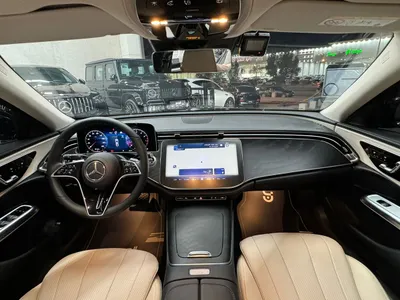 2025 مرسيدس - بنز إي 200