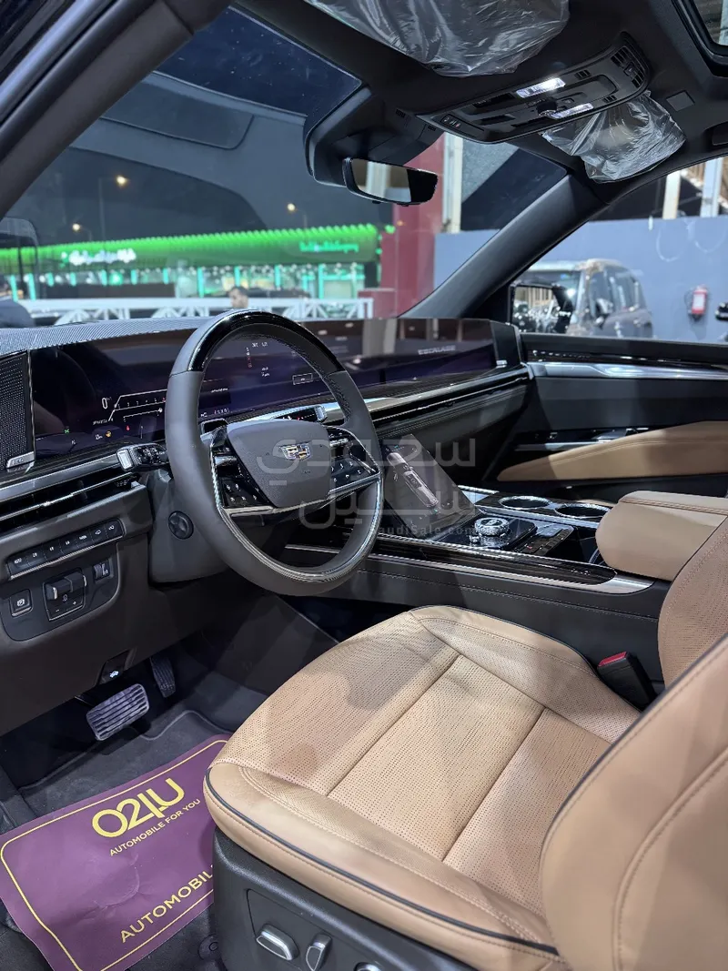 2025 كاديلاك اسكاليد