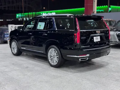 2025 كاديلاك اسكاليد