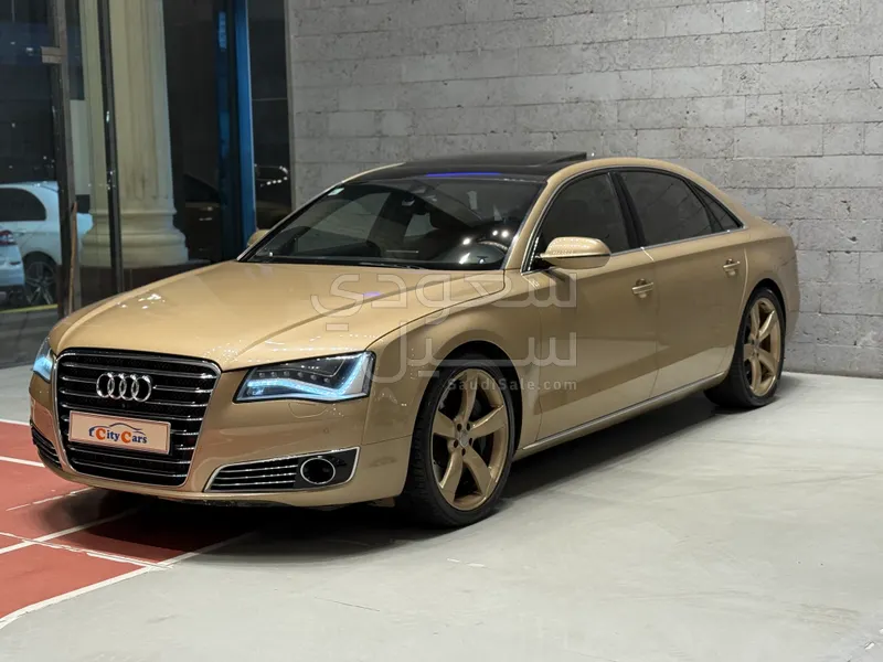 2013 اودي اي 8 ال