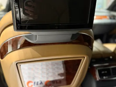 2013 اودي اي 8 ال