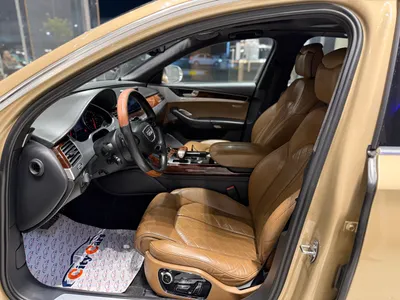 2013 اودي اي 8 ال