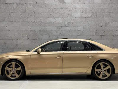 2013 اودي اي 8 ال