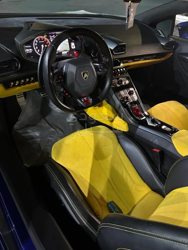 2015 لمبرجيني هوراكان