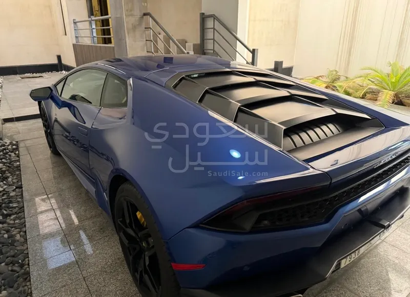 2015 لمبرجيني هوراكان