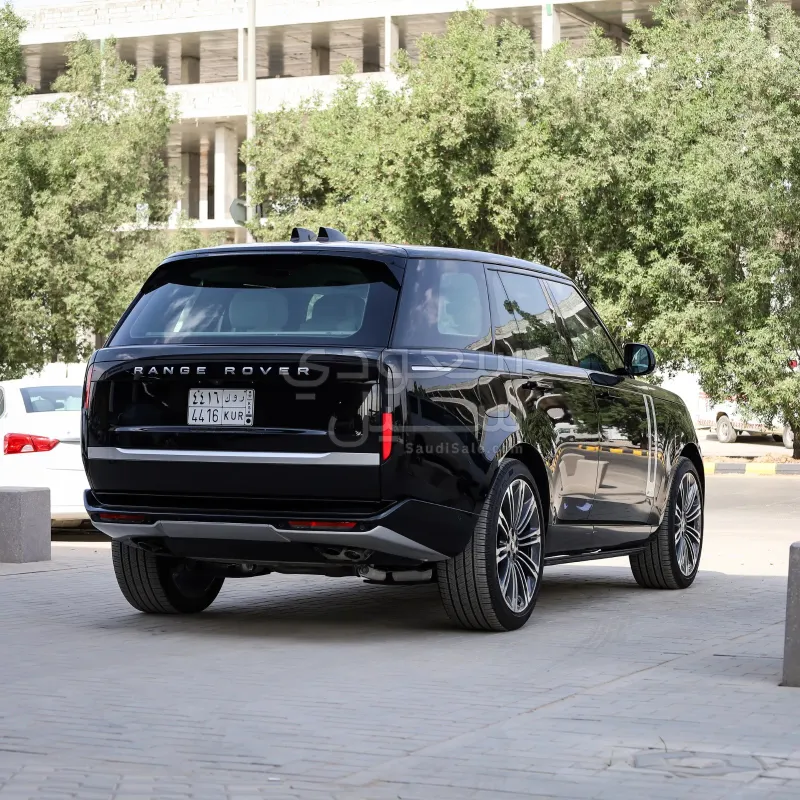 2025 لاند روفر رينج روفر اوتوبيوغرافي