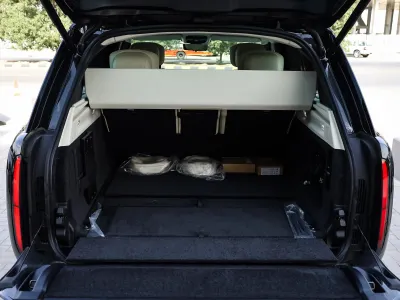 2025 لاند روفر رينج روفر اوتوبيوغرافي