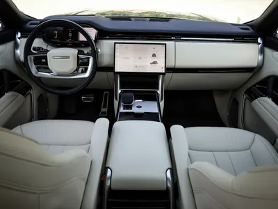 2025 لاند روفر رينج روفر اوتوبيوغرافي