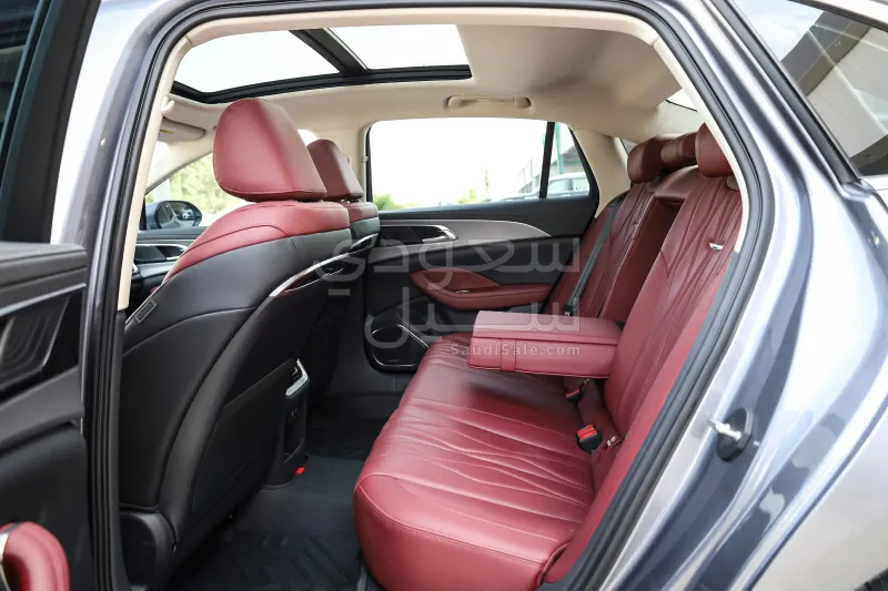 2024 هونشي اوسادو لاكجري