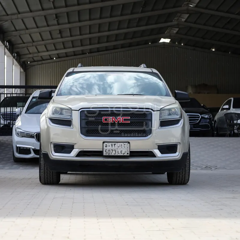 2014 جي ام سي اكاديا