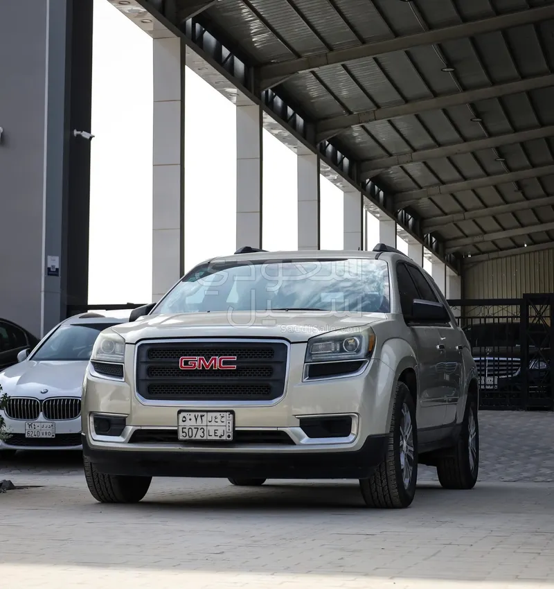 2014 جي ام سي اكاديا