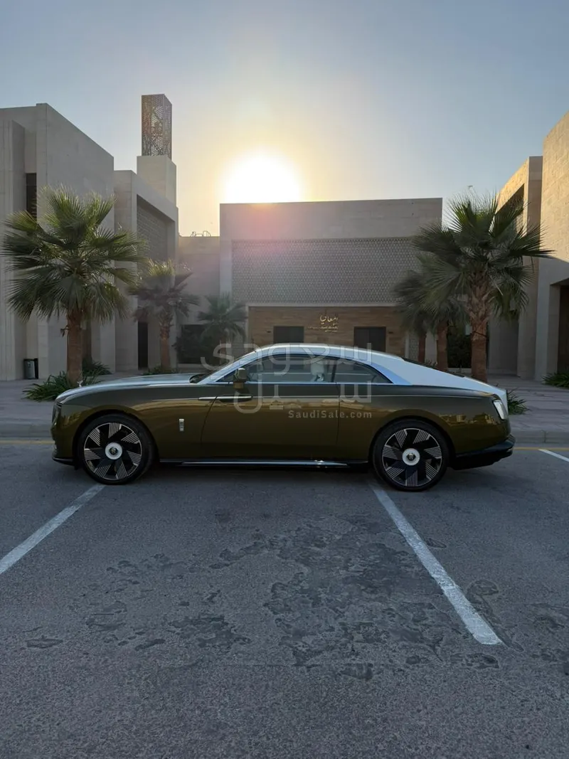 2024 رولز رويس سبيكتر