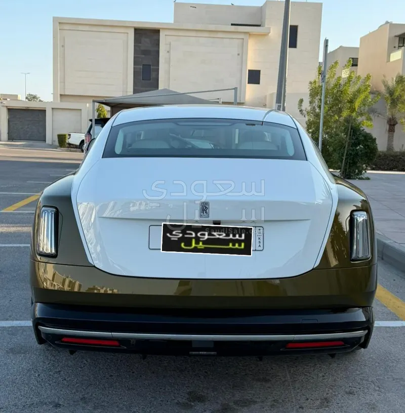 2024 رولز رويس سبيكتر