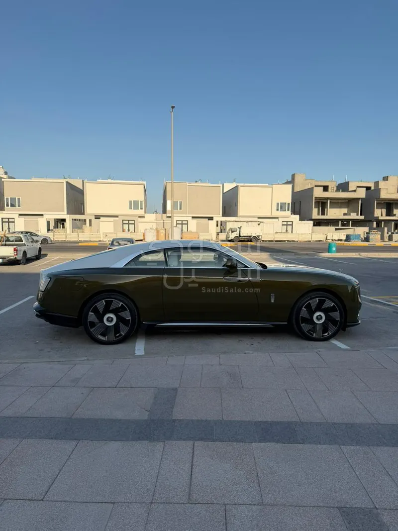 2024 رولز رويس سبيكتر