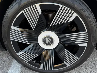 2024 رولز رويس سبيكتر