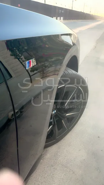 2025 بي ام دبليو الفئة السابعة 735 إل أي