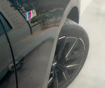 2025 بي ام دبليو الفئة السابعة 735 إل أي