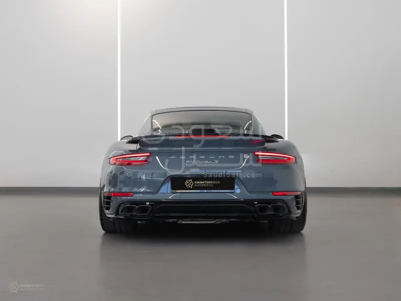 2017 بورش 911 توربو اس