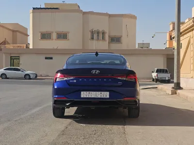 2022 هيونداي النترا سمارت